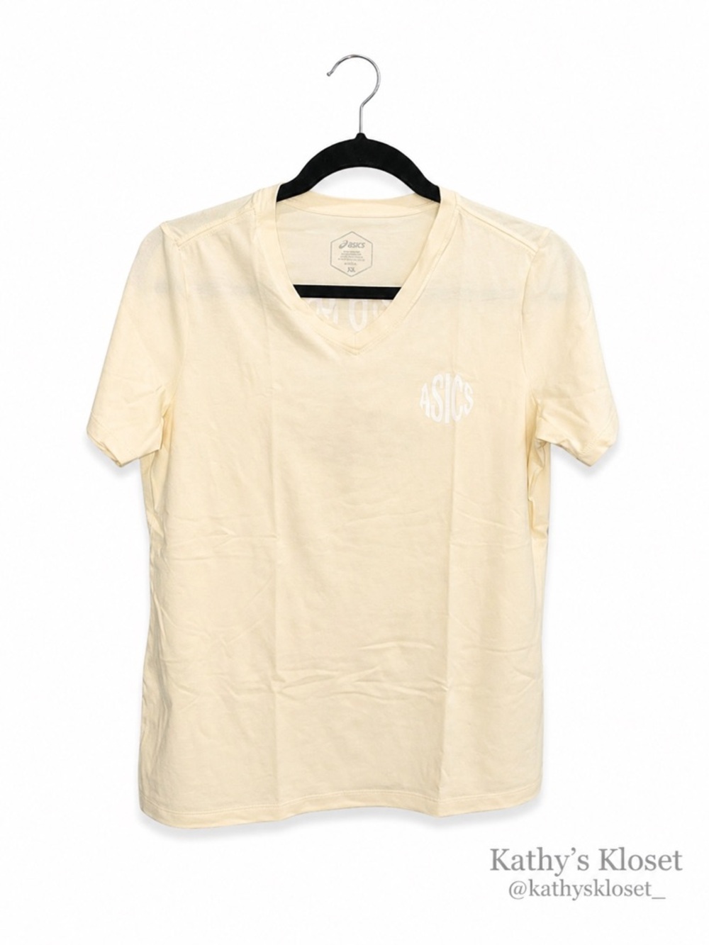 ASICS Cream Short-Sleeve V-Neck Logo Tee